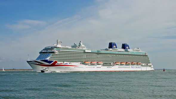 Pont Aven at Portsmouth - Photo: © Ian Boyle, 6th March 2015 - www.simplonpc.co.uk