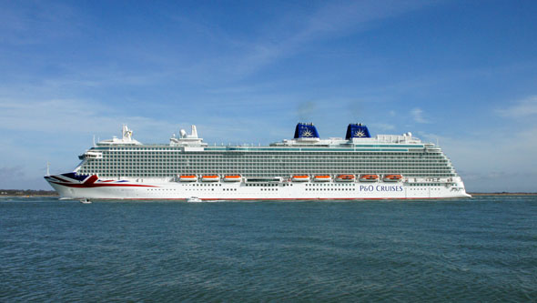 Pont Aven at Portsmouth - Photo: © Ian Boyle, 6th March 2015 - www.simplonpc.co.uk