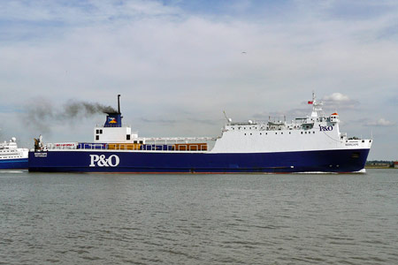 Norcape leaving Tilbury - Photo: © 2008 Ian Boyle - www.simplonpc.co.uk