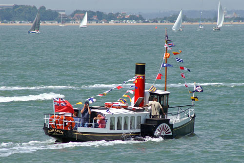 MONARCH at Cowes - Photo:  Ian Boyle, 27th June 2009 - www.simplonpc.co.uk