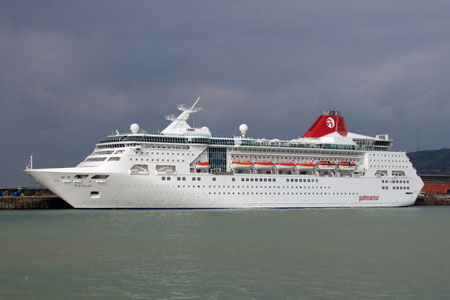 Empress (Pullmantur) at Dover - Photo: © Ian Boyle, 7th May 2010