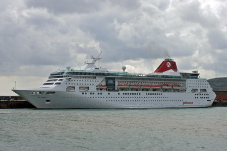 Empress (Pullmantur) at Dover - Photo: © Ian Boyle, 7th May 2010