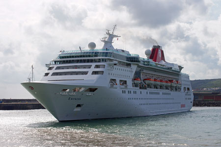 Empress (Pullmantur) at Dover - Photo:  Ian Boyle, 7th May 2010