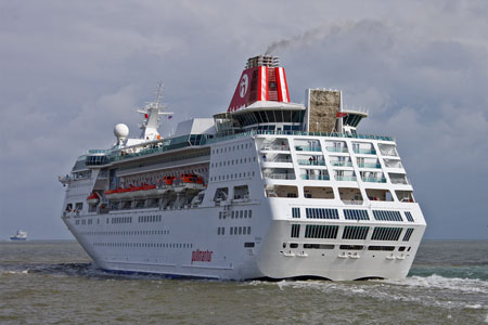 Empress (Pullmantur) at Dover - Photo: © Ian Boyle, 7th May 2010