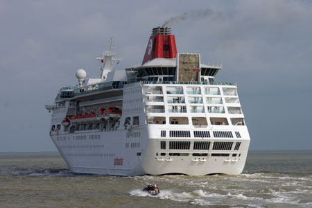 Empress (Pullmantur) at Dover - Photo: © Ian Boyle, 7th May 2010