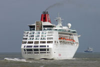 Empress (Pullmantur) at Dover - Photo:  Ian Boyle, 7th May 2010