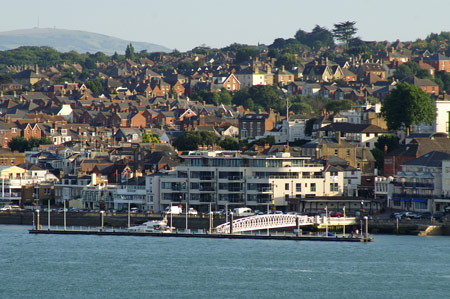 COWES - Photo: © Ian Boyle, 17th August 2009