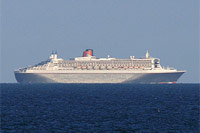 QUEEN MARY 2 - Queen Victoria Cruise - Photo:  Ian Boyle, 17th August 2009