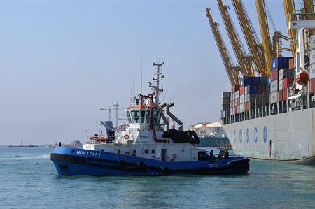 Tug Montfort at Barcelona - Photo: © Ian Boyle, 21st August 2009