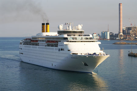 COSTA ROMANTICA at Civitavecchia - Photo: © Ian Boyle, 24th August 2009 - www.simplonpc.co.uk