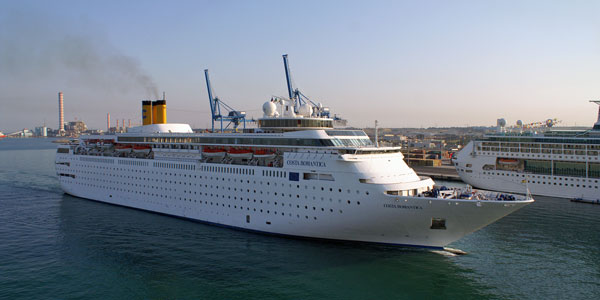 COSTA ROMANTICA at Civitavecchia - Photo: © Ian Boyle, 24th August 2009 - www.simplonpc.co.uk