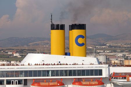 COSTA ROMANTICA at Civitavecchia - Photo: © Ian Boyle, 24th August 2009 - www.simplonpc.co.uk