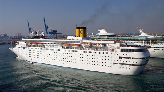 COSTA ROMANTICA at Civitavecchia - Photo: © Ian Boyle, 24th August 2009 - www.simplonpc.co.uk