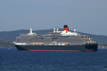 QUEEN VICTORIA - Alghero - Photo: © Ian Boyle, 25th August 2009