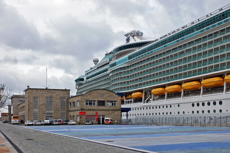 INDEPENDENCE OF THE SEAS Cruise - Photo:  Ian Boyle, 27th March 2011 - www.simplonpc.co.uk