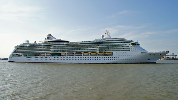 JEWEL OF THE SEAS - Photo:  Ian Boyle, Harwich, 20th June 2012 - www.simplonpc.co.uk - Simplon Postcards