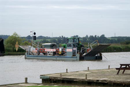 REEDHAM FERRY - Photo:  Ian Boyle, 5th September 2006 - www.simplonpc.co.uk