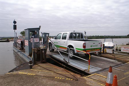 REEDHAM FERRY - Photo:  Ian Boyle, 5th September 2006 - www.simplonpc.co.uk