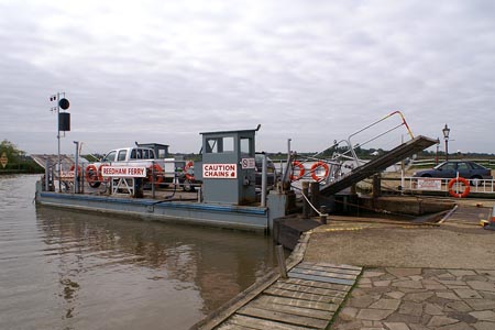 REEDHAM FERRY - Photo:  Ian Boyle, 5th September 2006 - www.simplonpc.co.uk