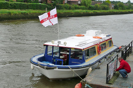 Kingfisher Cruises - Littlehampton -  © Ian Boyle, 25th July 2007 - www.simplonpc.co.uk