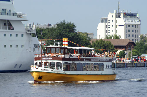 ROSTOCK FERRIES & EXCURSIONS - Photo: ©2007 Ian Boyle - www.simplompc.co.uk - Simplon Postcards