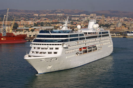 ROYAL PRINCESS at Civitavecchia - Photo: © Ian Boyle, 24th August 2009 - www.simplonpc.co.uk