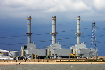 Grain Power Station - Photo: © Ian Boyle, 13th August 2010 - www.simplonpc.co.uk