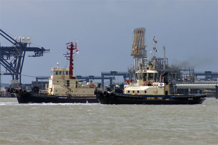 SVITZER HARTY - Photo: © Ian Boyle, 13th August 2010 - www.simplonpc.co.uk