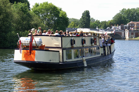 Henley (1896) - Photo: © Ian Boyle - Simplon Postcards - www.simplonpc.co.uk