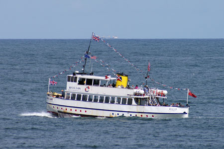 REGAL LADY at Scarborough - Photo:  Ian Boyle, 15th June 2010 - www.simplonpc.co.uk