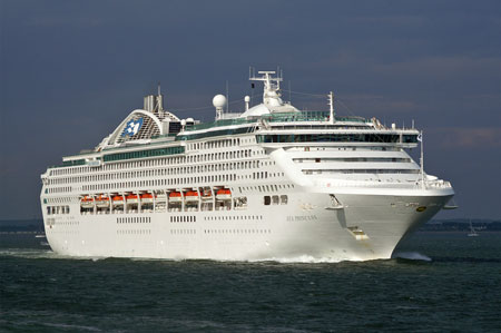 SEA PRINCESS in the Solent - Photo:  Ian Boyle, on SS Shieldhall, 14th June 2008