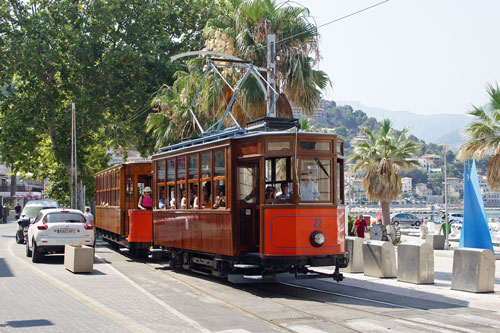 Sller Tramway - Photo: 2013 Ian Boyle - Simplon Postcards - simplonpc.co.uk