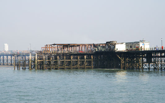 Southend Pier after the fire of 9th/10th October 2005 - Photo:  Ian Boyle, 10th October 2005 - www.simplonpc.co.uk 