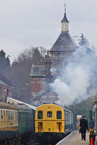 Class 207 DEMU - Photo: ©2013 Ian Boyle - www.simplonpc.co.uk