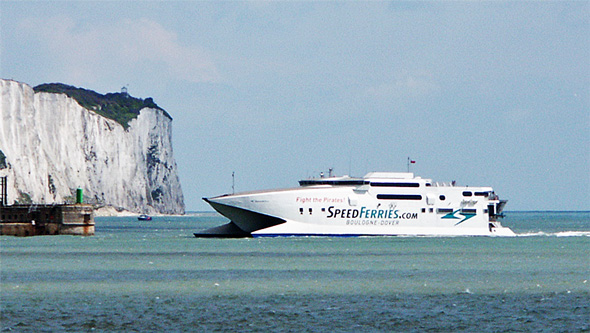 SPEEDONE - SpeedFerries - Simplon Postcards - simplonpc.co.uk - Photo: ©1978 Ian Boyle