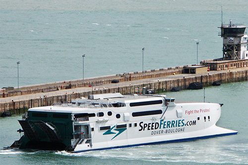 SPEEDONE - SpeedFerries - Simplon Postcards - simplonpc.co.uk - Photo: ©1978 Ian Boyle