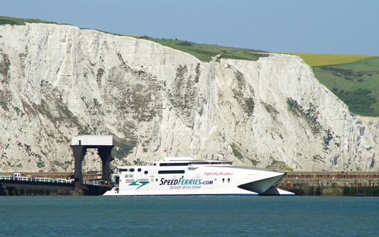 SPEEDONE - SpeedFerries - Simplon Postcards - simplonpc.co.uk - Photo: ©1978 Ian Boyle