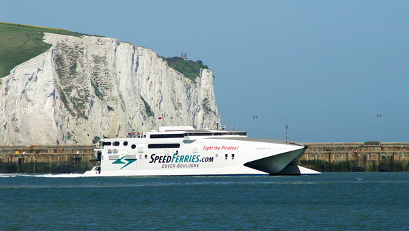 SPEEDONE - SpeedFerries - Simplon Postcards - simplonpc.co.uk - Photo: ©1978 Ian Boyle