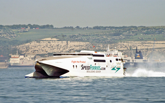 SPEEDONE - SpeedFerries - Simplon Postcards - simplonpc.co.uk - Photo: ©1978 Ian Boyle