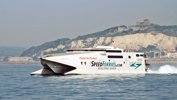 SPEEDONE - SpeedFerries - Simplon Postcards - simplonpc.co.uk - Photo: ©1978 Ian Boyle