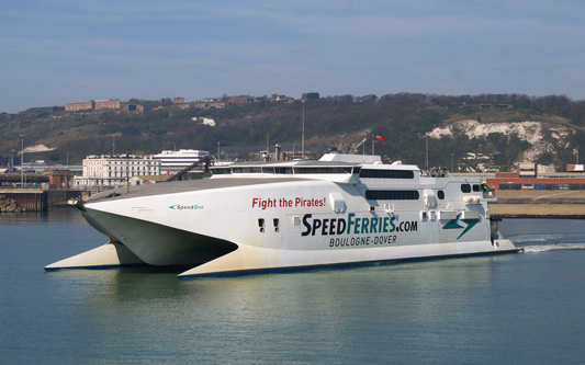 SPEEDONE - SpeedFerries - Simplon Postcards - simplonpc.co.uk - Photo: ©1978 Ian Boyle