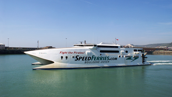 SPEEDONE - SpeedFerries - Simplon Postcards - simplonpc.co.uk - Photo: ©1978 Ian Boyle