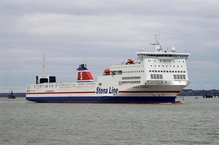 Stena Trader - Harwich - www.simplonpc.co.uk