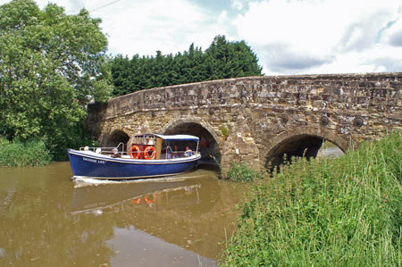 Dannie Lee - River Rother - © Ian Boyle - www.simplon.co.uk