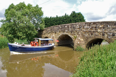 Dannie Lee - River Rother - © Ian Boyle - www.simplon.co.uk