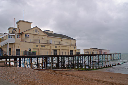 Bognor Pier - Sussex - www.simplonpc.co.uk -  Photo: © Ian Boyle, 1st July 2007