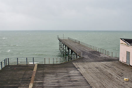 Bognor Pier - Sussex - www.simplonpc.co.uk -  Photo: © Ian Boyle, 1st July 2007