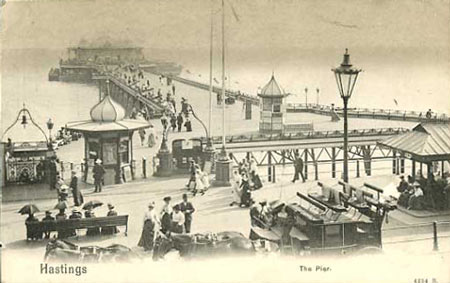 HASTINGS PIER POSTCARD - www.simplonpc.co.uk