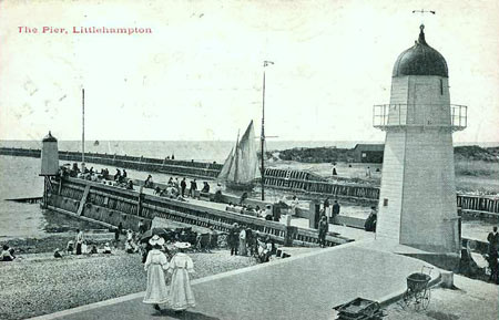 LITTLEHAMPTON PIERS - www.simplonpc.co.uk