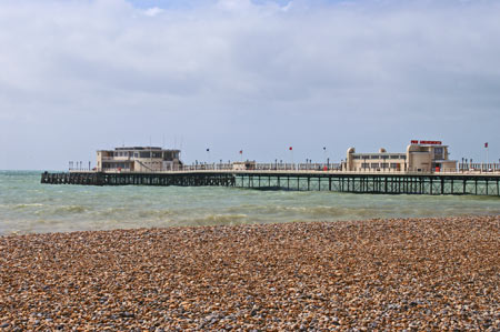 Worthing Pier - Sussex - www.simplonpc.co.uk -  Photo: © Ian Boyle, 1st July 2007